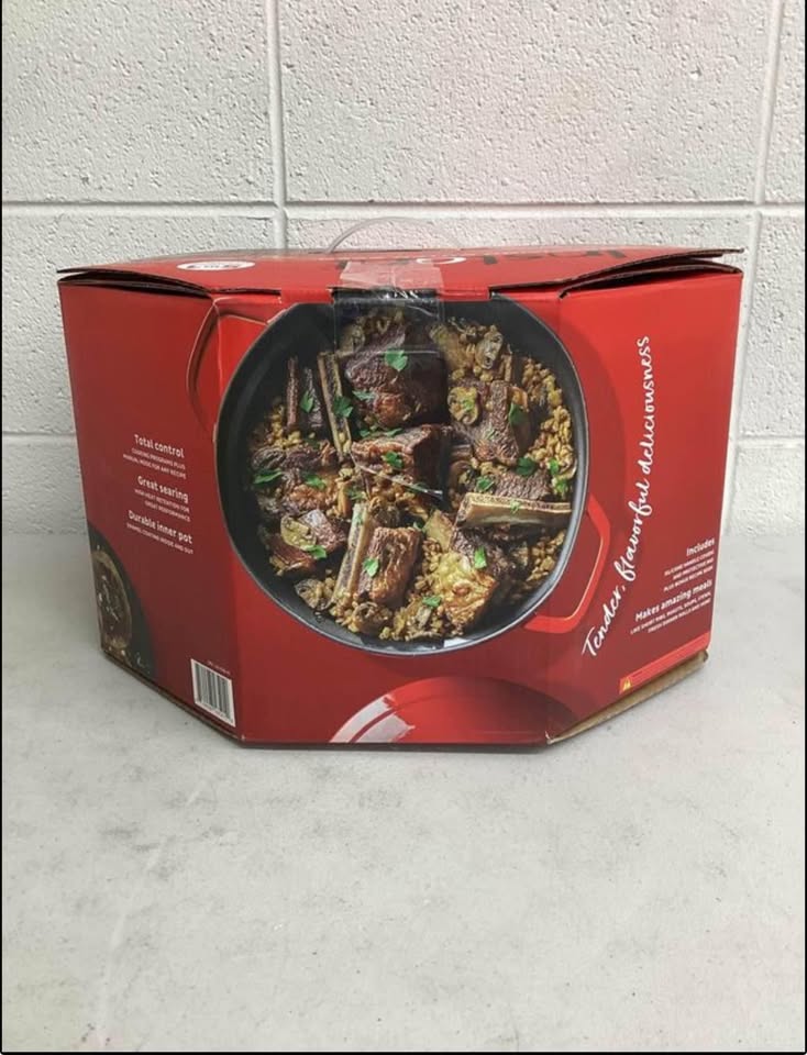 Instant 6-qt. Dutch Oven with Enameled Cast-Iron Cooking Pot
