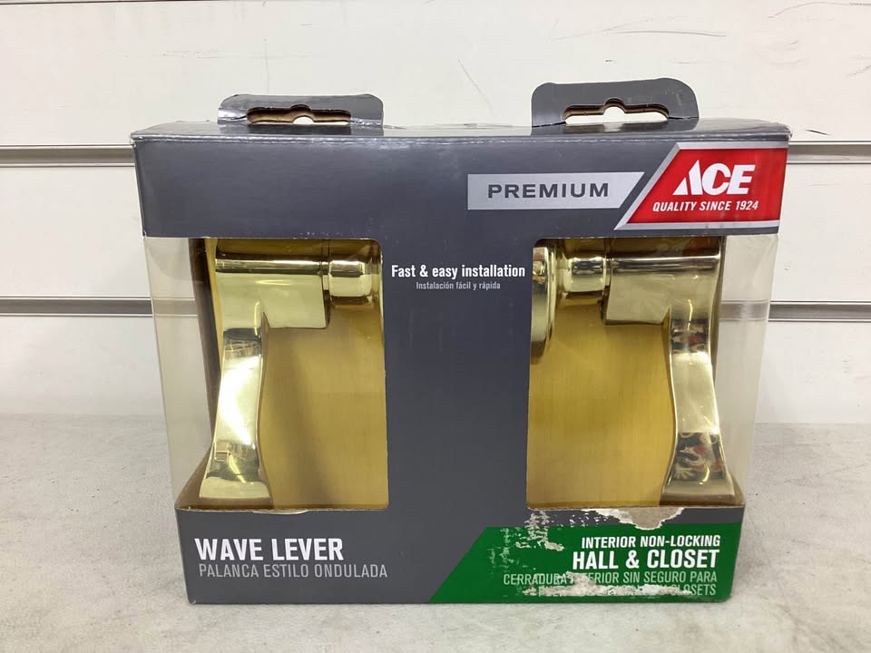 Ace Wave Polished Brass Door Handle