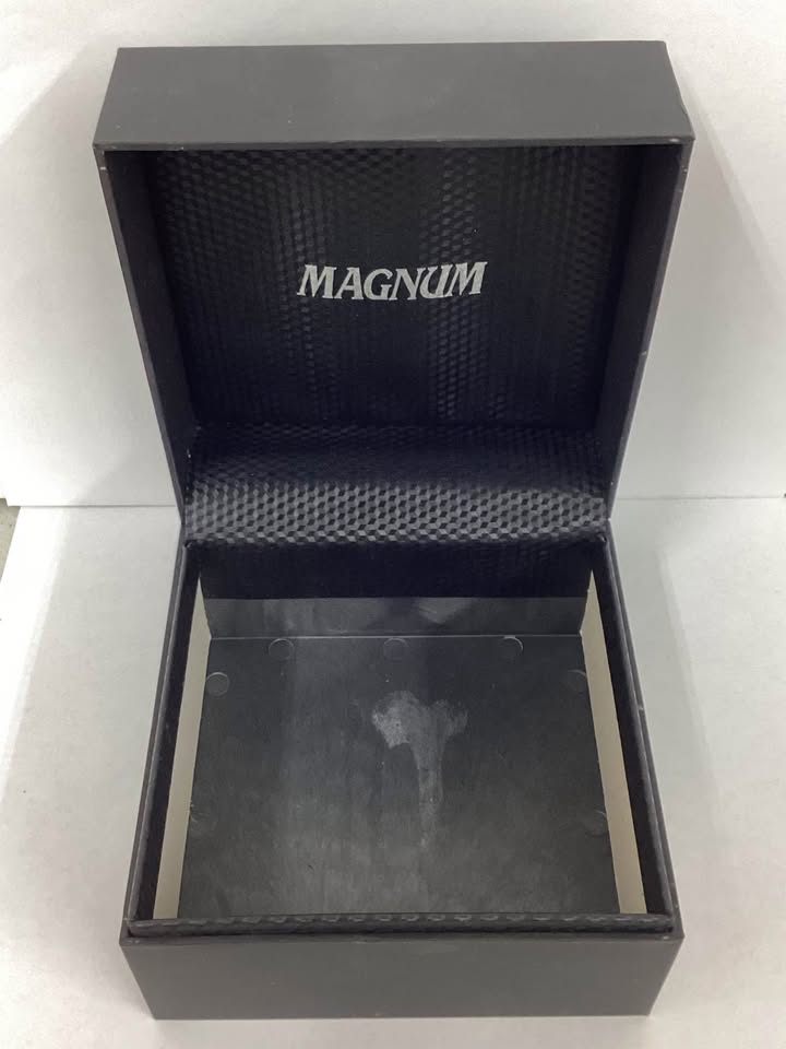 Magnum Wristwatch Racing MA31435Q