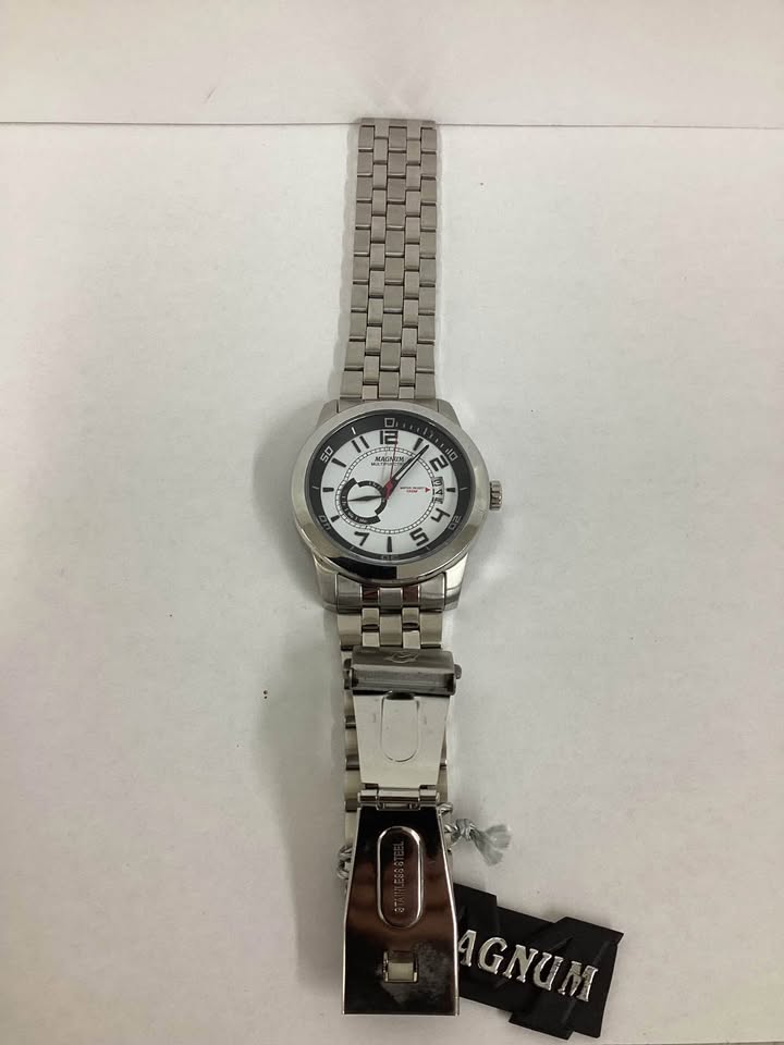 Magnum Wristwatch Racing MA31435Q