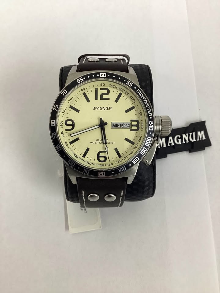 Magnum Wristwatch Military MA31542Y