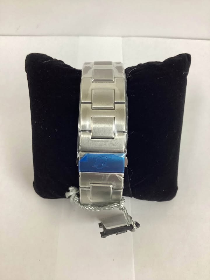 Magnum Analog Wristwatch New