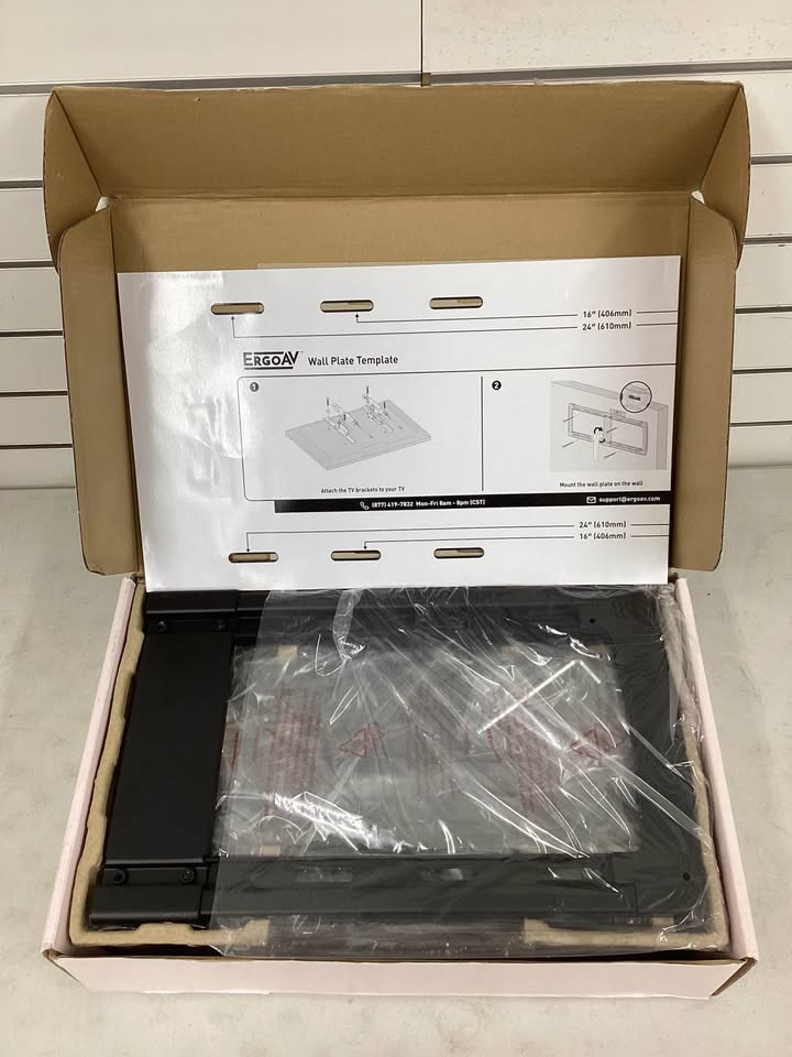 ErgoAV Extend and Tilt TV Mount 42"- 98" TVs