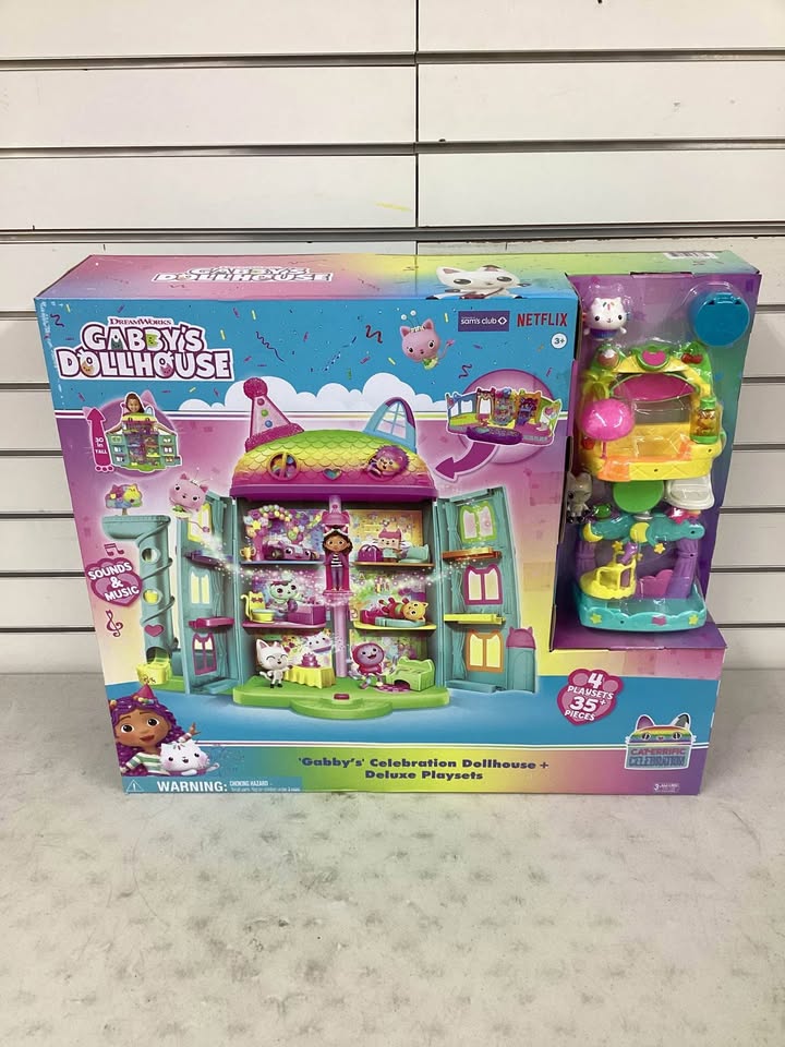 Gabby's Dollhouse Celebration and Deluxe Playsets