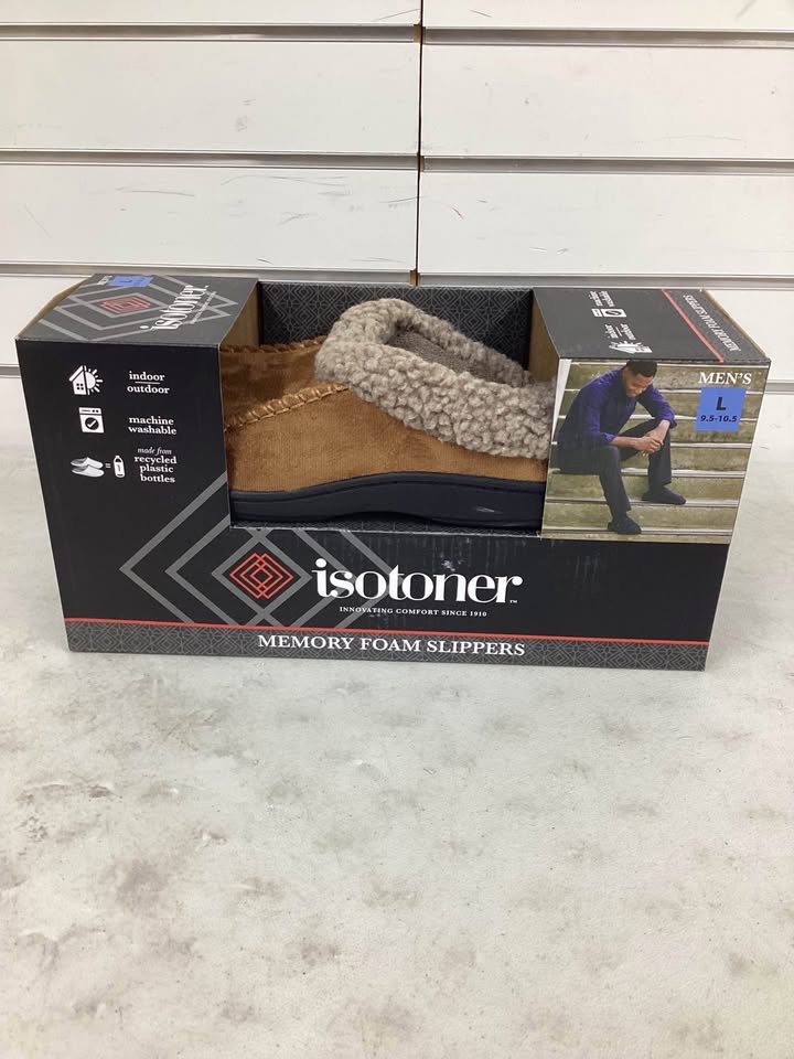 Isotoner Men’s Classic Comfort Hoodback Slipper Size Large