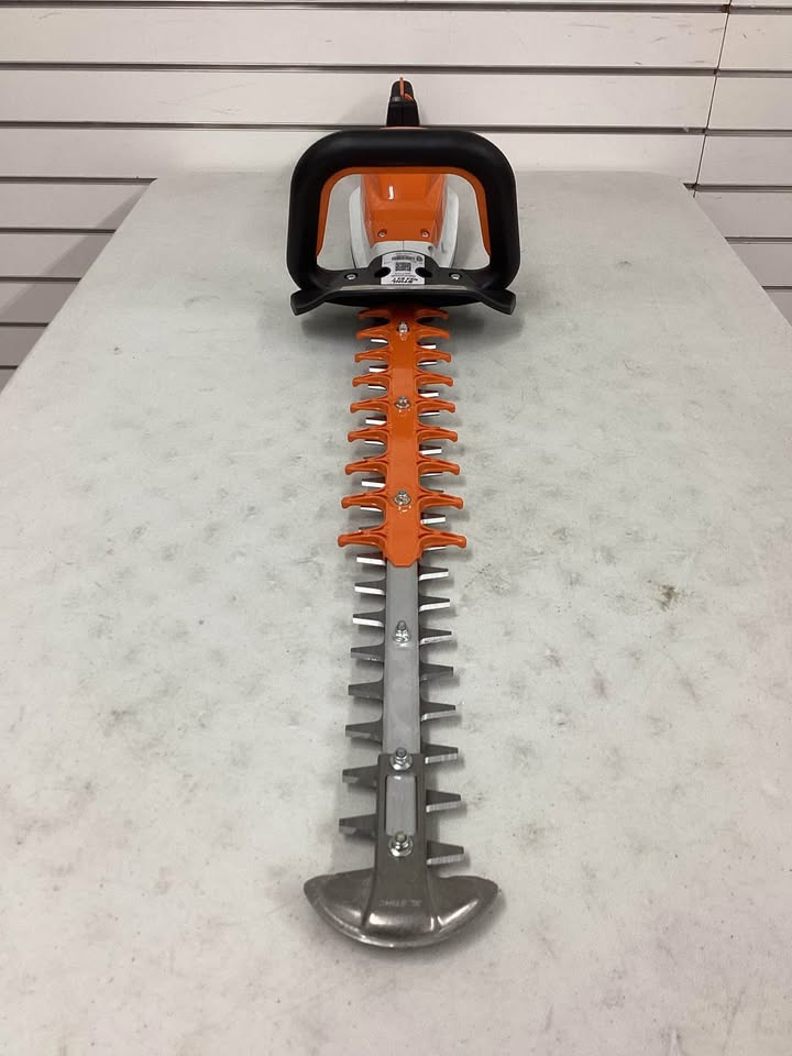 STIHL 36 V Battery Hedge Trimmer Tool Only
