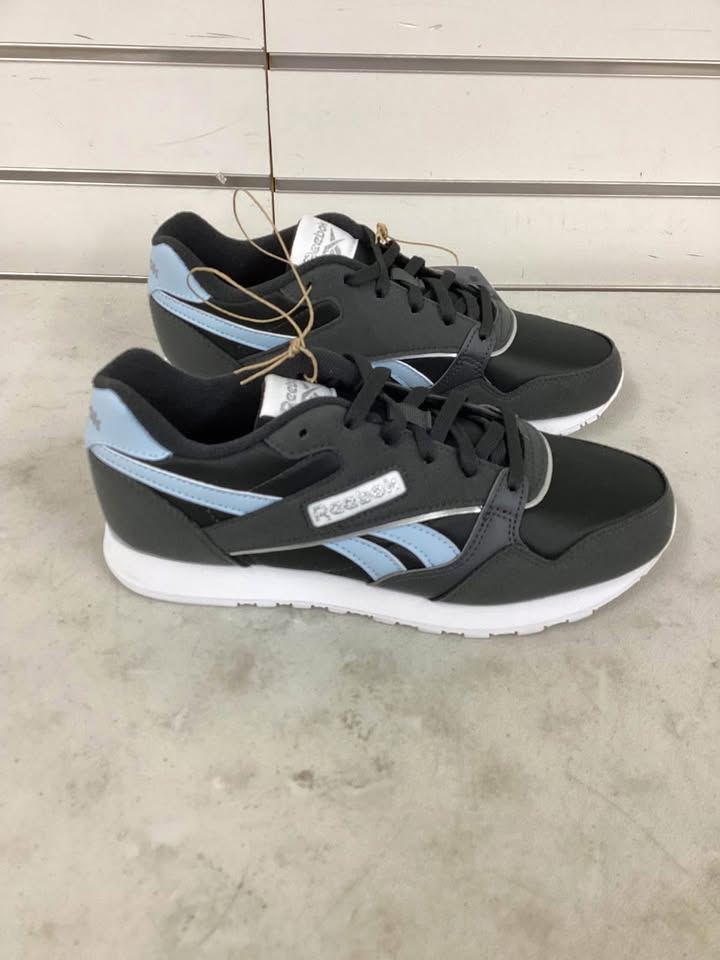 Reebok Women's Ultraflash Running Sneaker Dark Blue Size 7