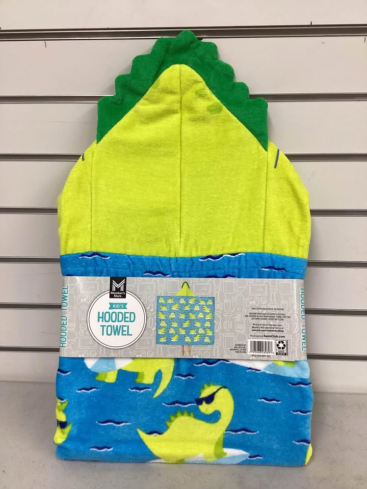 Member's Mark Kids' Hooded Towel With Hand Pockets