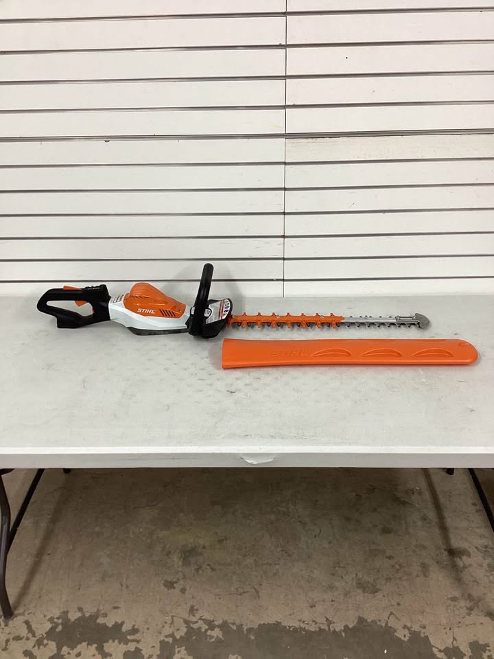 STIHL 36 V Battery Hedge Trimmer Tool Only