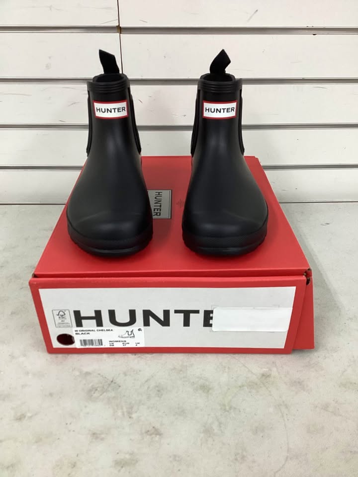 Hunter Women's Original Chelsea Boot Size 6M