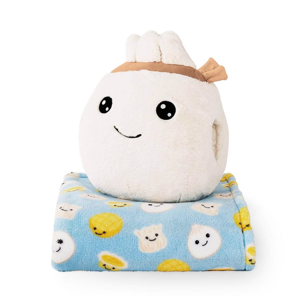 Member's Mark Kids Hugger & Throw Set