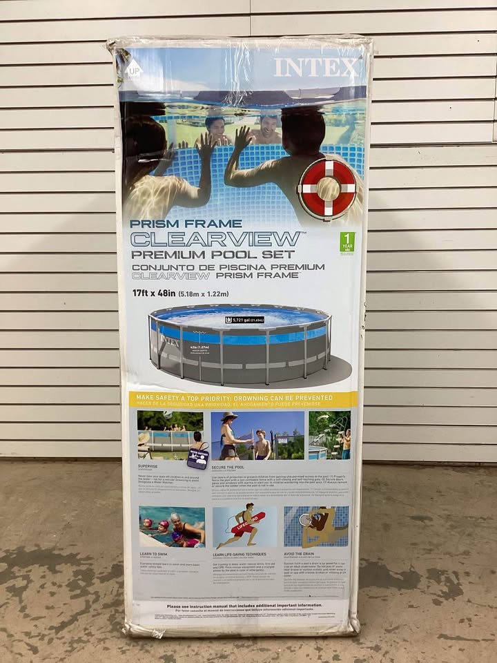 Intex 17' x 48" Swimming Pool Set