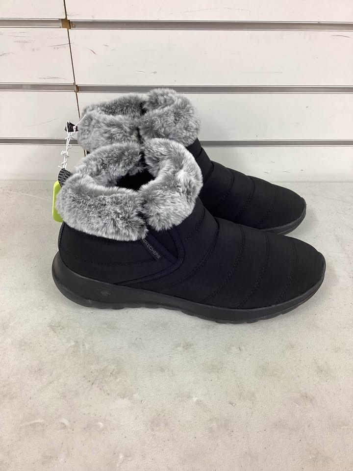 Skechers Women's On-The-Go Joy Boot Size 7