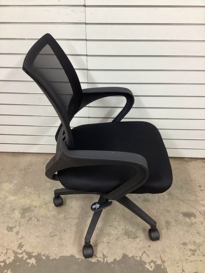 Modern Adjustable Office Chair