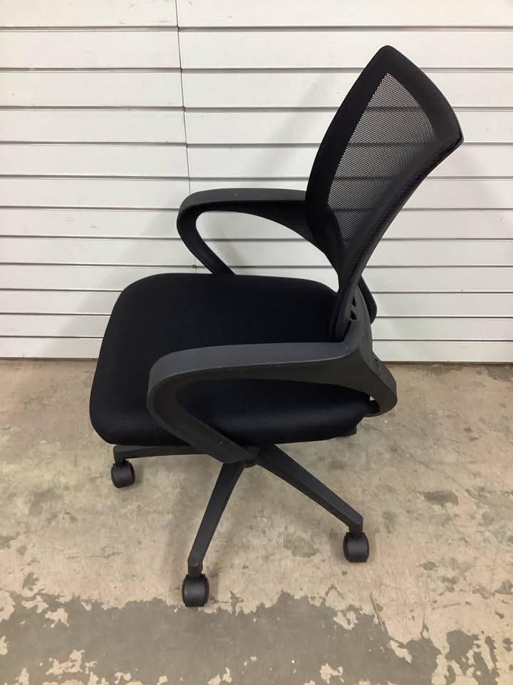 Modern Adjustable Office Chair