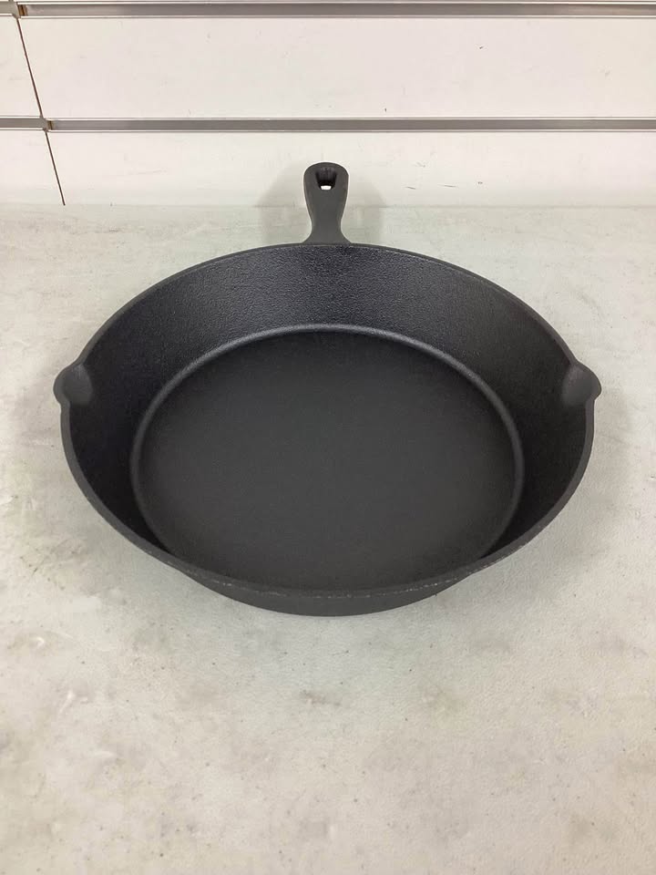 Smart Home 10-Inch Cast Iron Fry Pan