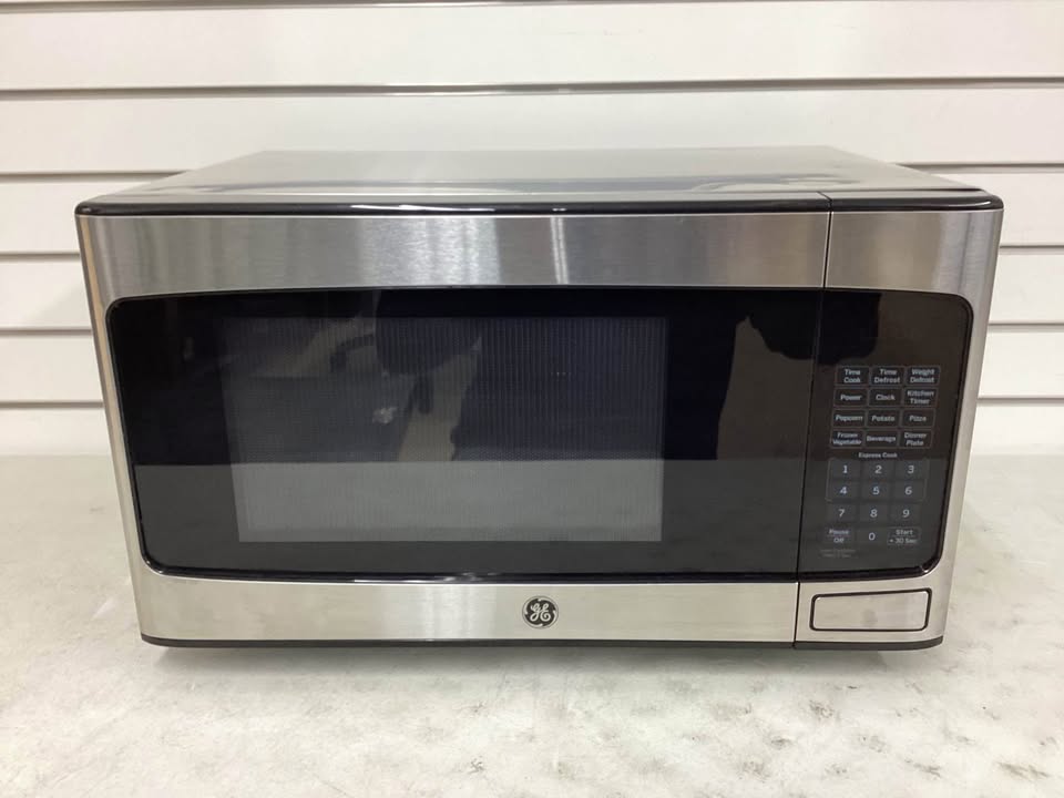 GE 1.1 Cu. Ft. Capacity Countertop Microwave Oven