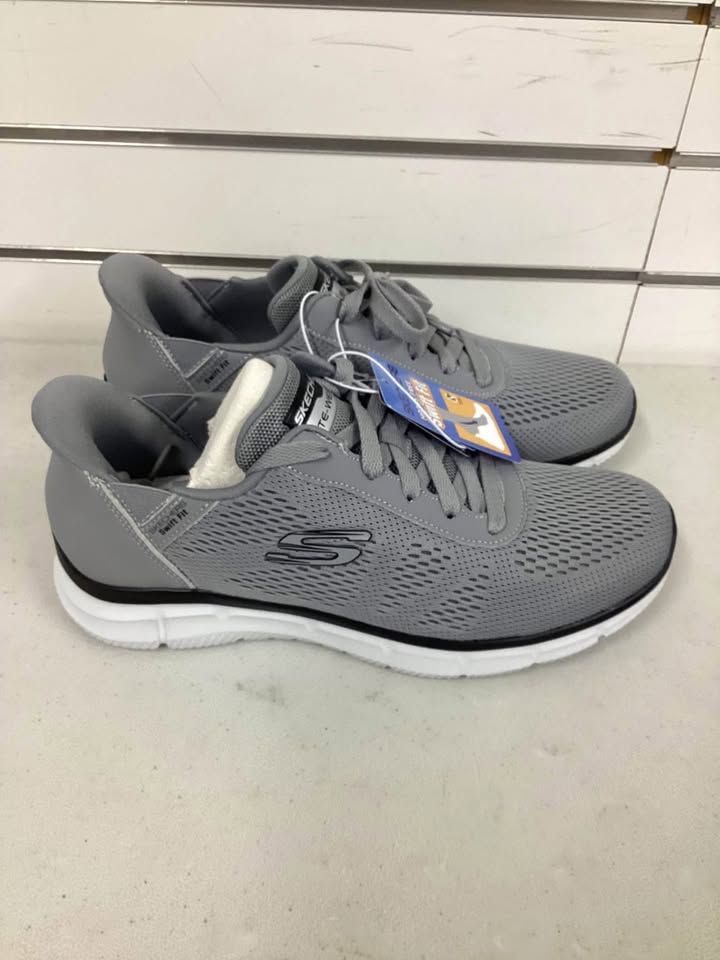 Skechers Men's Verse Hands Free Swift Fit Sneaker Gray Size 9