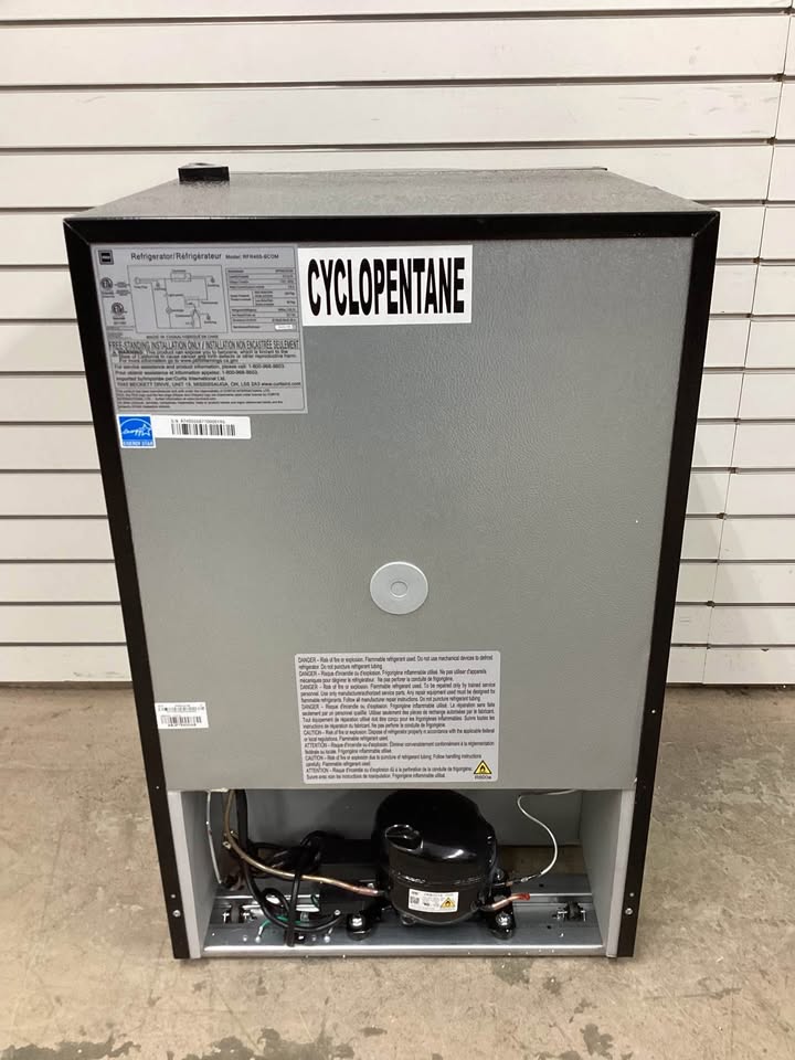 RCA 4.5 cu. ft. Mini Fridge in Stainless
