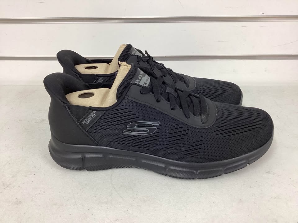 Skechers Men's Verse Hands Free Swift Fit Sneaker Size 9.5