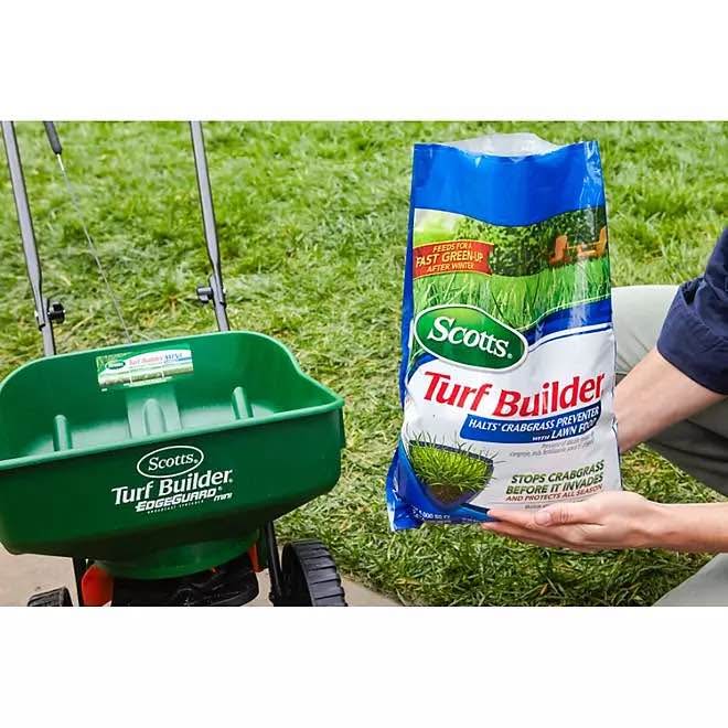 Scotts Turf Builder Halts Crabgrass Preventer with Lawn Food
