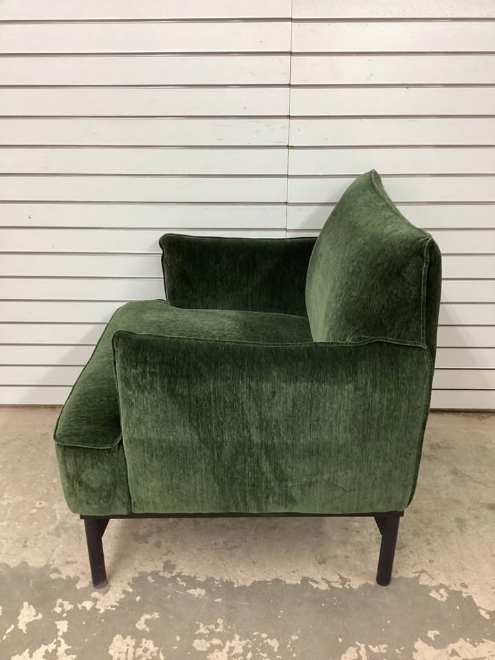 ABBYSON HOME GATSBY FABRIC ACCENT CHAIR