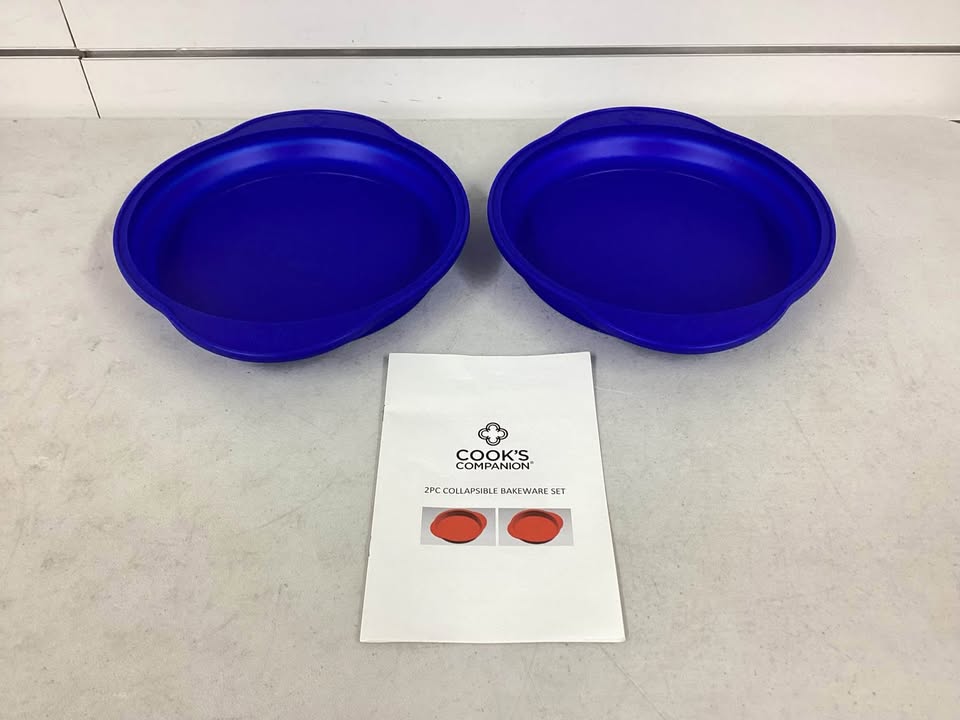 Cook's Companion Set of 2 Collapsible Silicone 9" Round Cake Pans