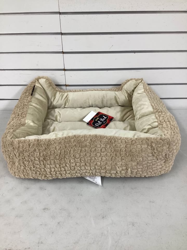Woof Plush Textured Pet Bed