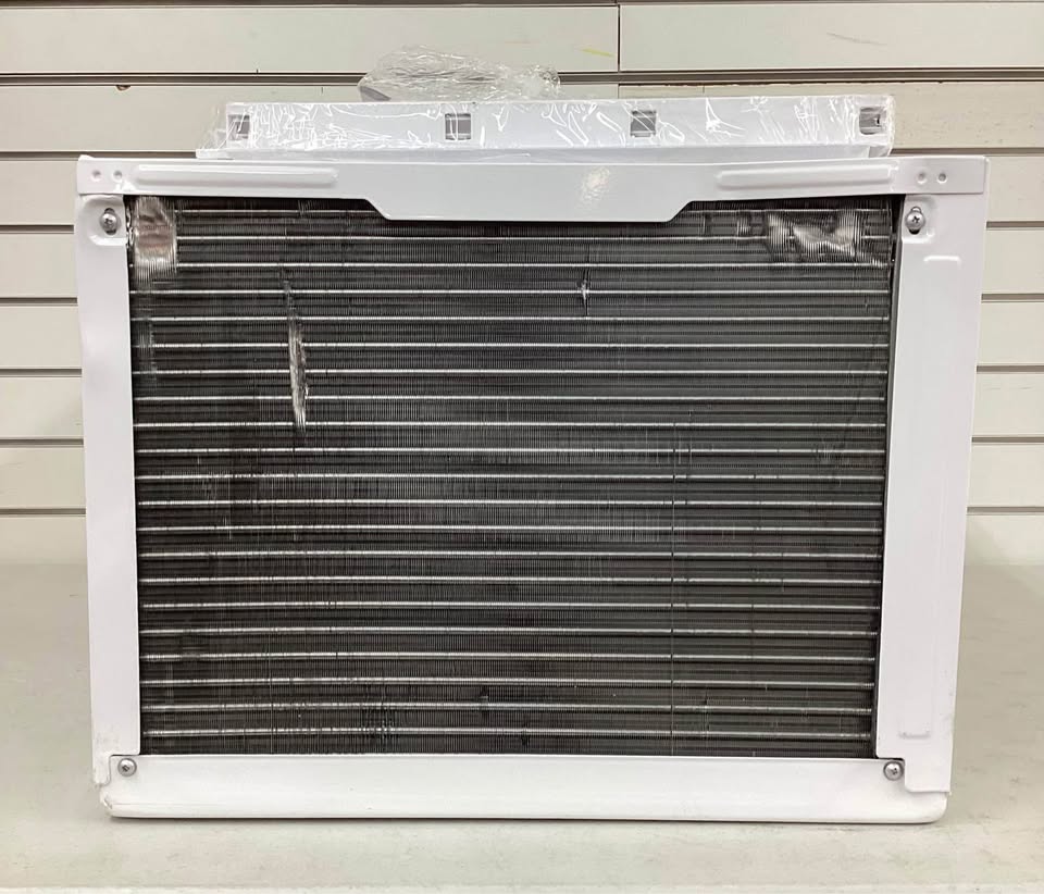 BLACK+DECKER 14,500 BTU 115V Window Air Conditioner