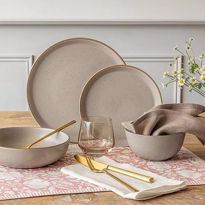 Over&back 16-Piece Artisan Stoneware Dinnerware Set