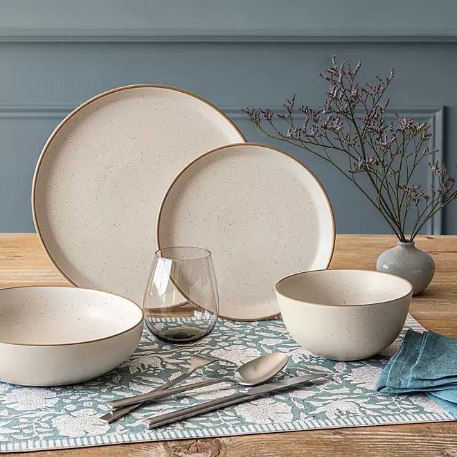 Over&back 16-Piece Artisan Stoneware Dinnerware Set