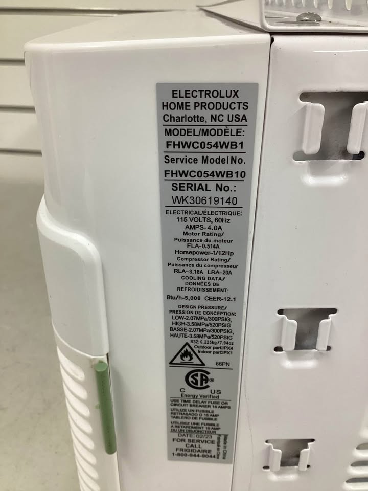 Frigidaire 5,000 BTU 115V Window Air Conditioner - Lightly Used