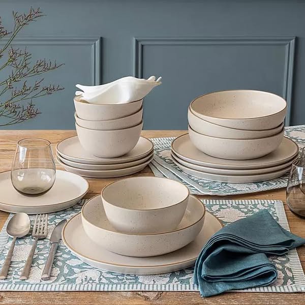 Over&back 16-Piece Artisan Stoneware Dinnerware Set