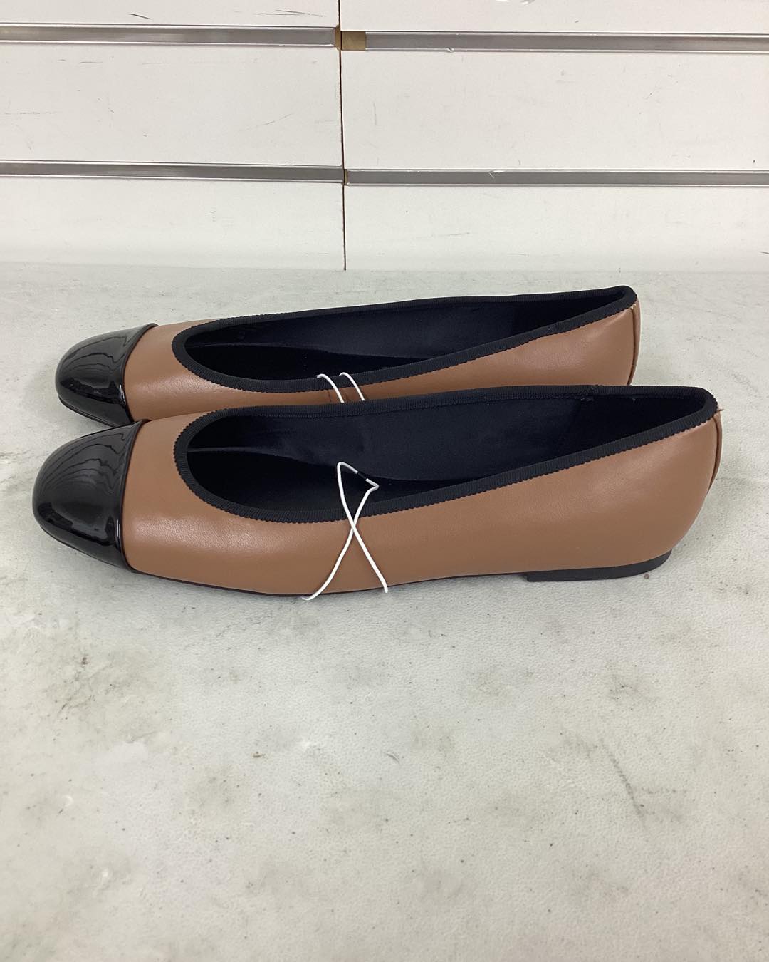 Nine West Teland Women's Captoe Ballet Flat Size 10