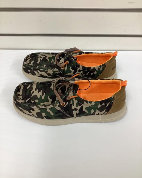 Eddie Bauer Boys Canvas Slip-On Shoe Size 5M
