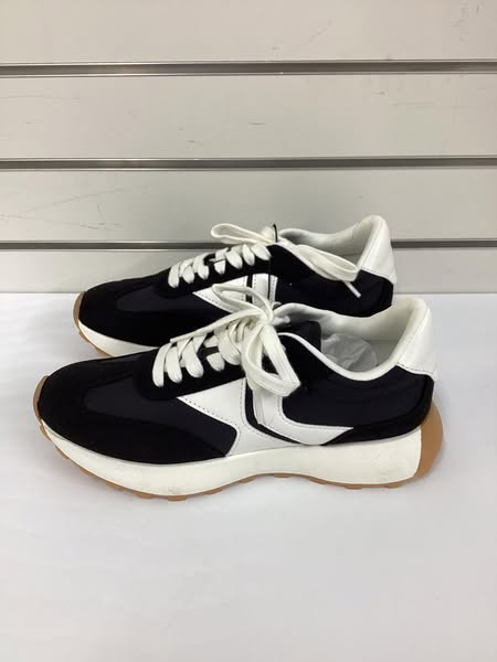 Steve Madden Women's Athletic Jogger Sneaker Size 8