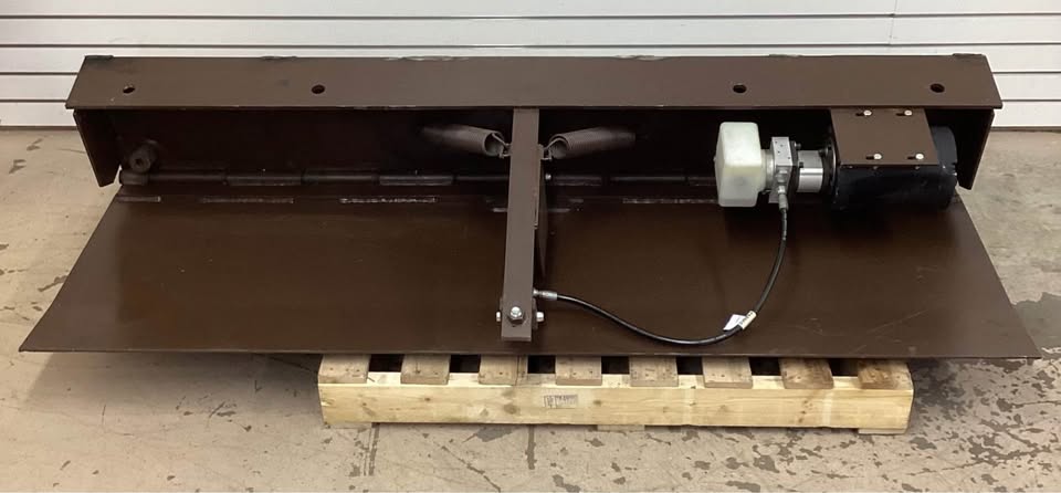 Vestil Edge-O-Dock Dock Leveler