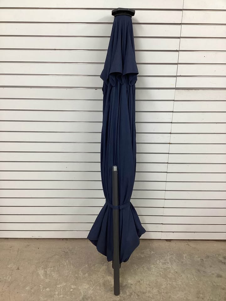 Sunvilla 10' Round Solar LED Market Umbrella
