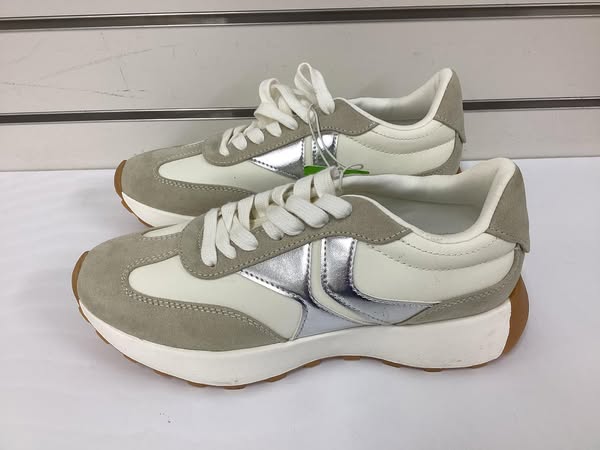 Steve Madden Women's Athletic Jogger Sneaker Size 7
