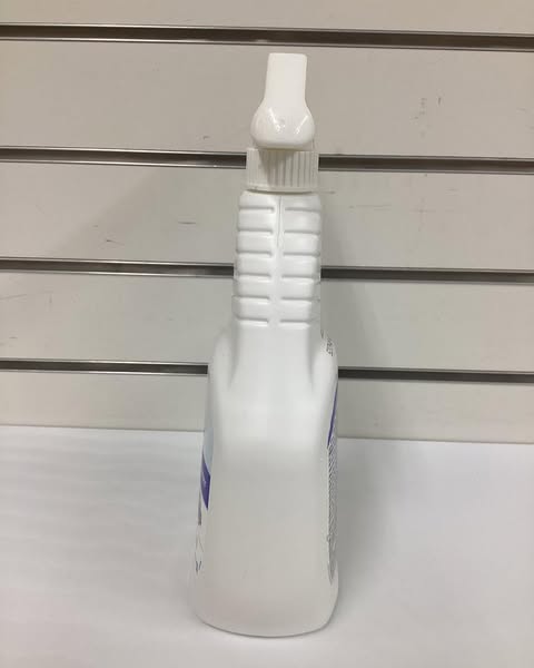 Clorox Healthcare Bleach Germicidal Cleaner Spray, 32 Ounces