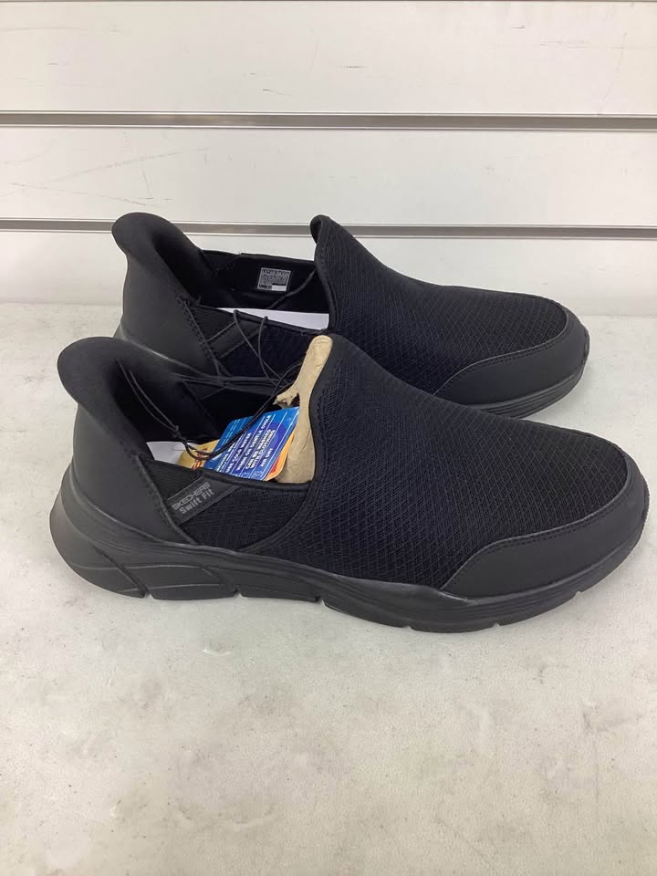 Skechers Men's Equalizer Hands Free Swift Fit Slip-On Sneaker Size 8.5