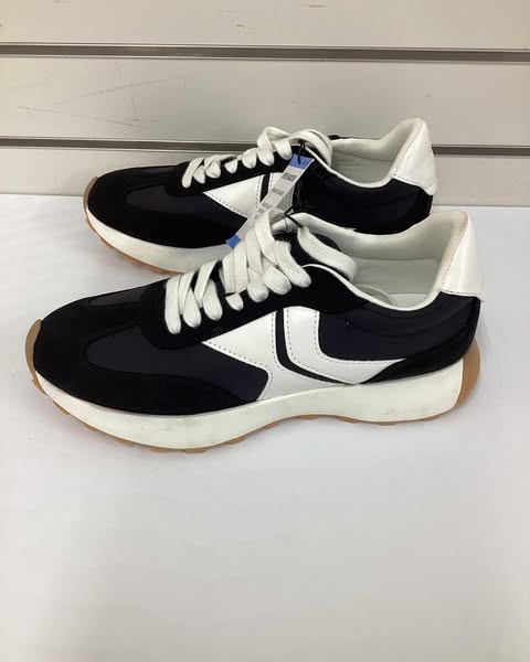 Steve Madden Women's Athletic Jogger Sneaker Size 9