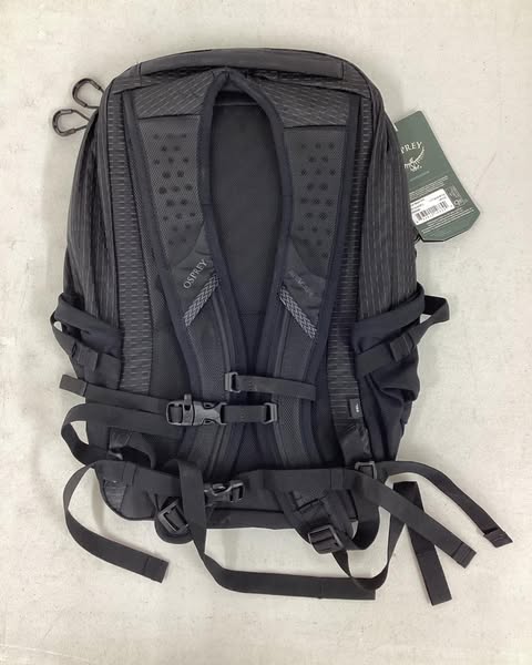 Osprey Quasar Commuter Backpack