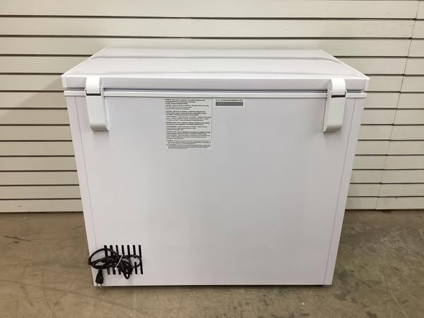 Frigidaire 7.0 Cu. ft. Chest Freezer