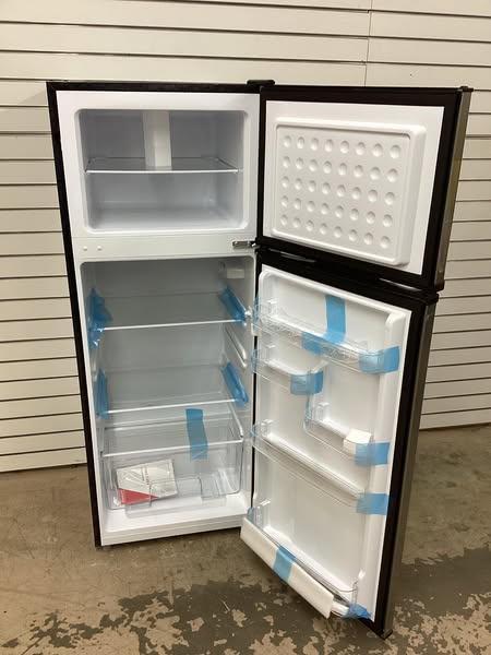 Frigidaire Gallery 7.5 Cu. Ft. Top Mount Fridge