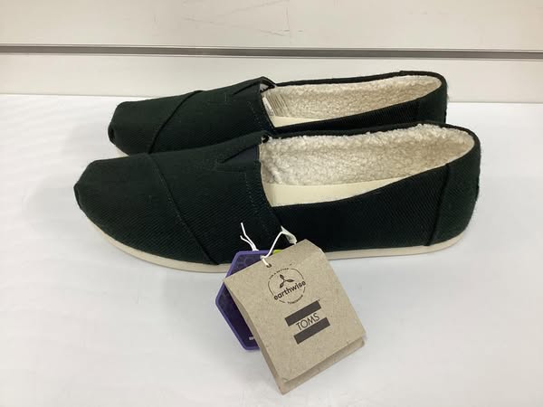 TOMS Women's Classic Canvas Shoe Size 9.5