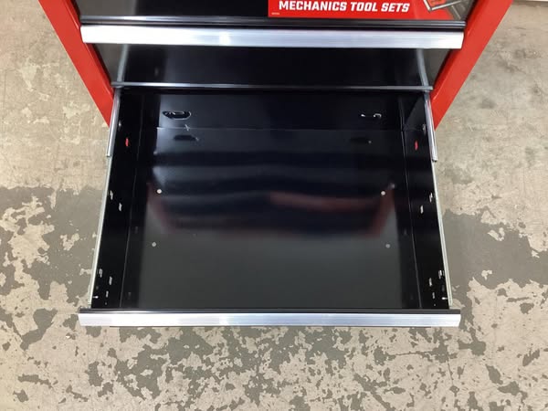 Craftsman 26-Inches W x 34-Inches H 4 -Drawer Steel Rolling Tool Cabinet