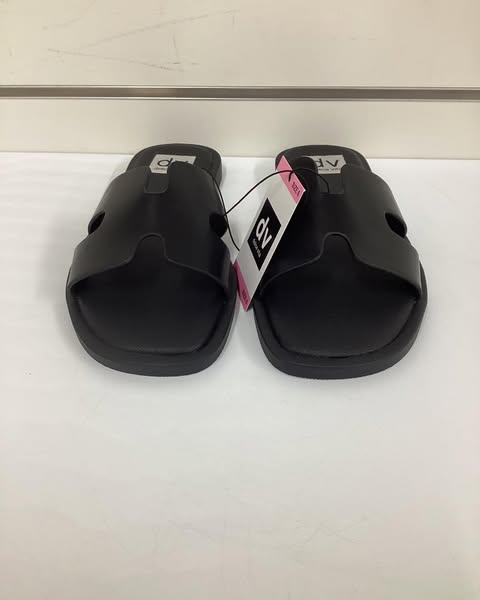 DV Dolce Vita Women's H-Band Slide Sandal Black Size 6