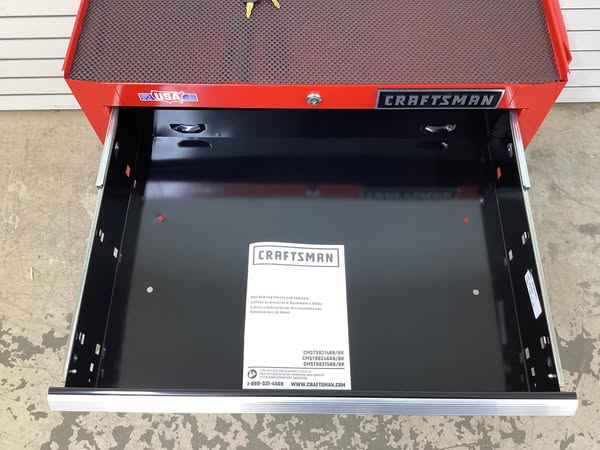Craftsman 26-Inches W x 34-Inches H 4 -Drawer Steel Rolling Tool Cabinet