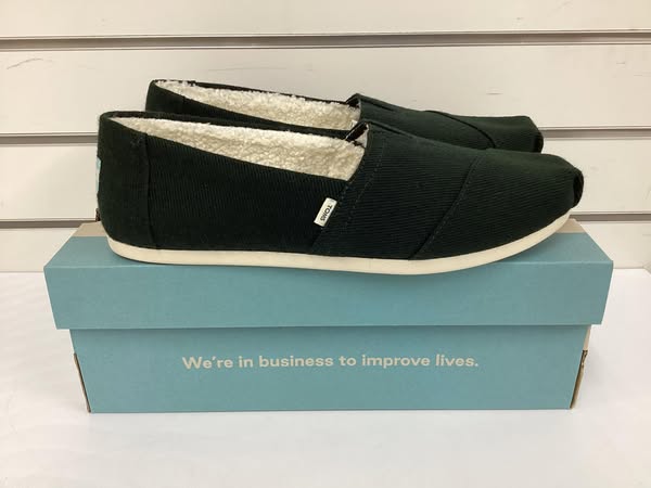 TOMS Women's Classic Canvas Shoe Size 9.5
